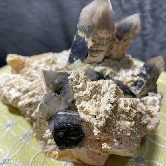 BLACK SMOKY QUARTZ- yellow calcite raw crystal cluster perfect 2”points 5”x5” - Picture 10 of 11